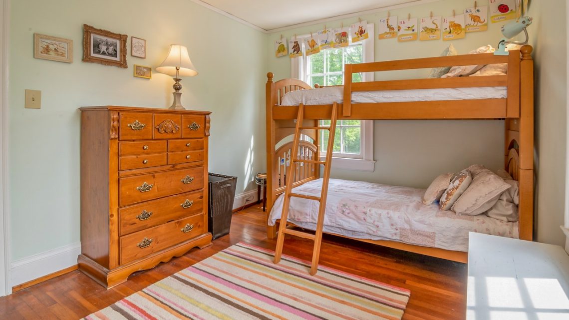 łóżko piętrowe dla bliźniaków