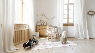 meble drewniane dla pokoju dziecka