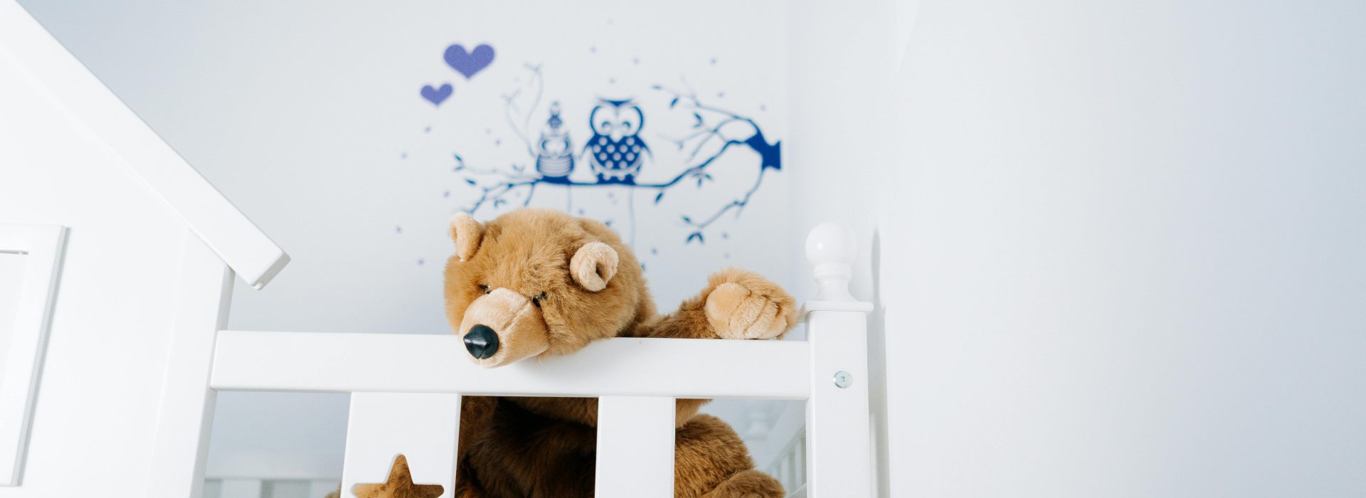 łóżko z regulowanym oparciem - wady i zalety