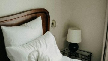 Najbezpieczniejsze łóżka dla maluchów – materiały i konstrukcja