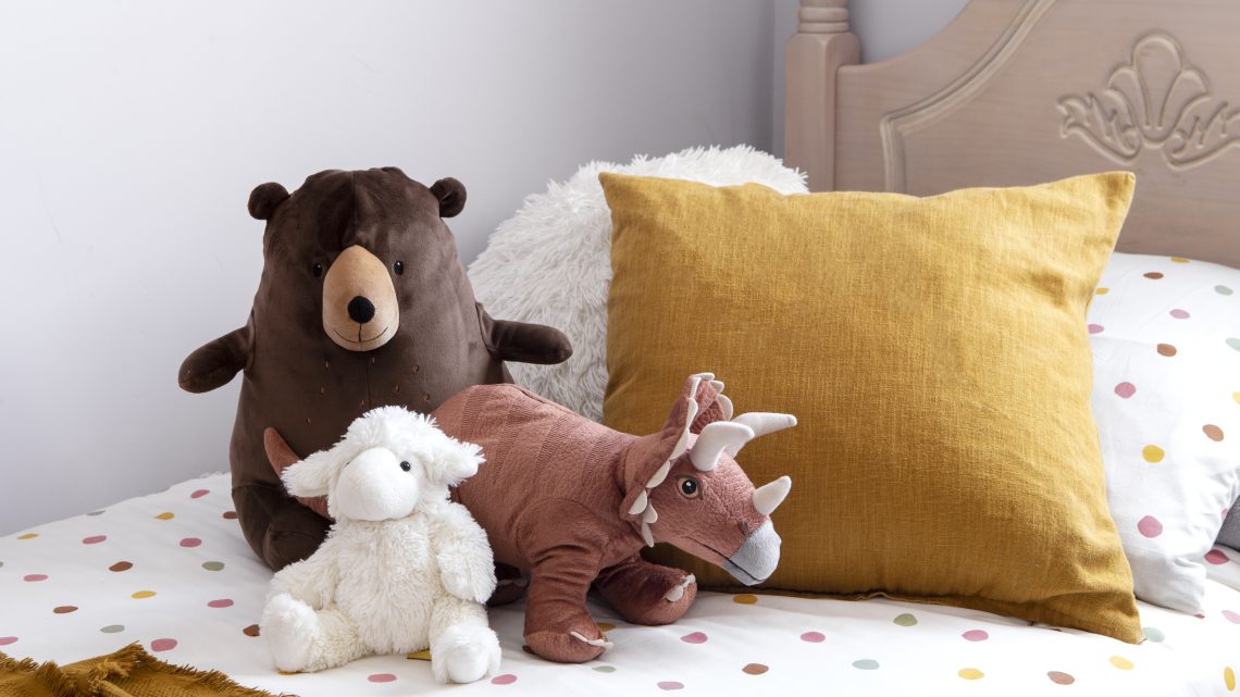 Wnętrze dekoracji pokoju dziecięcego z zabawkami