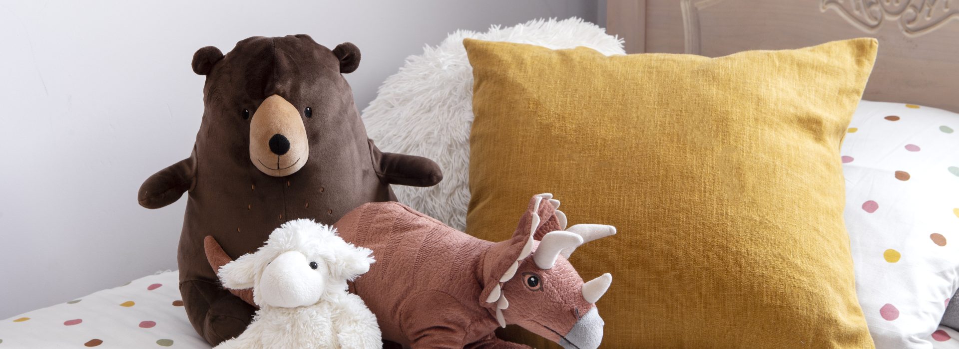 Wnętrze dekoracji pokoju dziecięcego z zabawkami